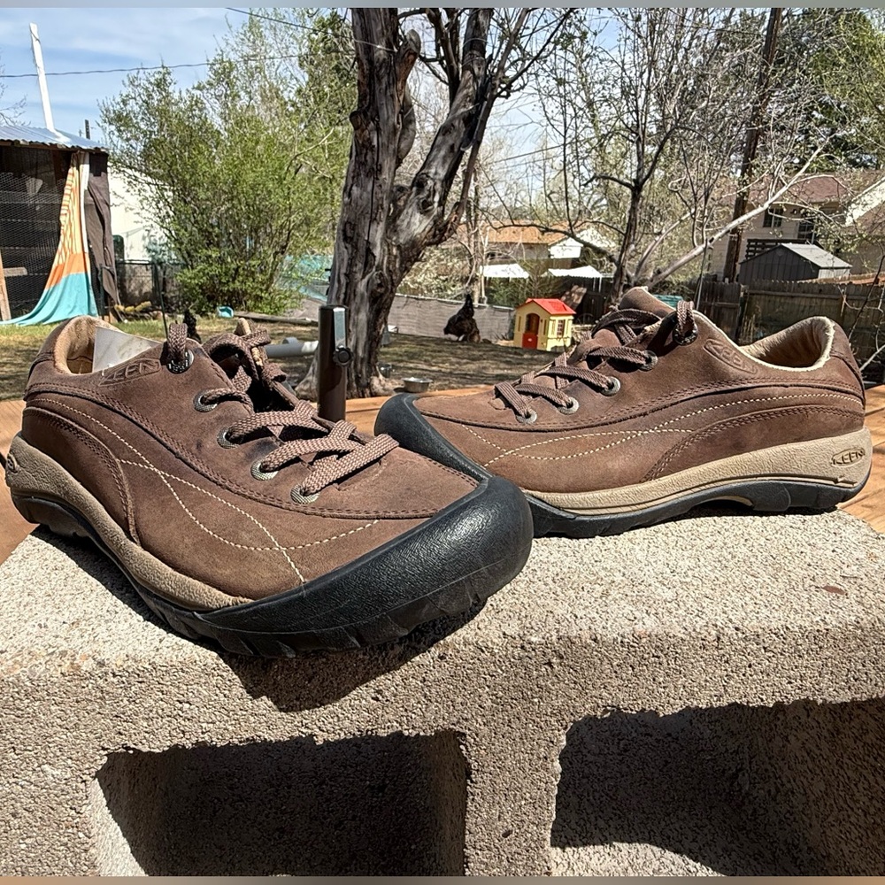 KEEN Toyah women's hiking and casual oxfords - Picture 1 of 8